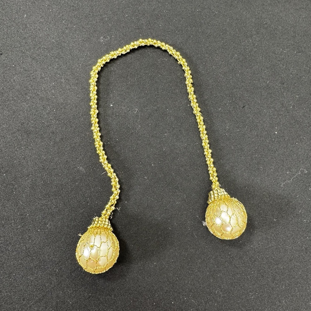 Vintage Gold Bead & Pearl Christmas